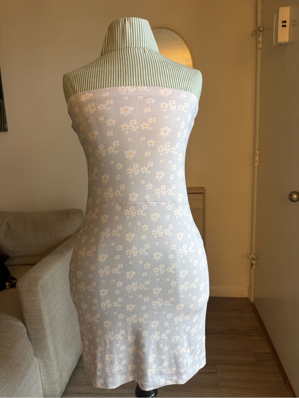 Djerf Avenue Strapless Light Blue Floral Print Midi Dress